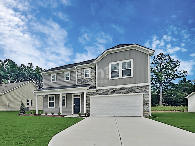 Building Photo - 127 Pullen Dr