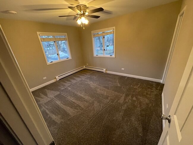 Master bedroom - 422 N Gates St