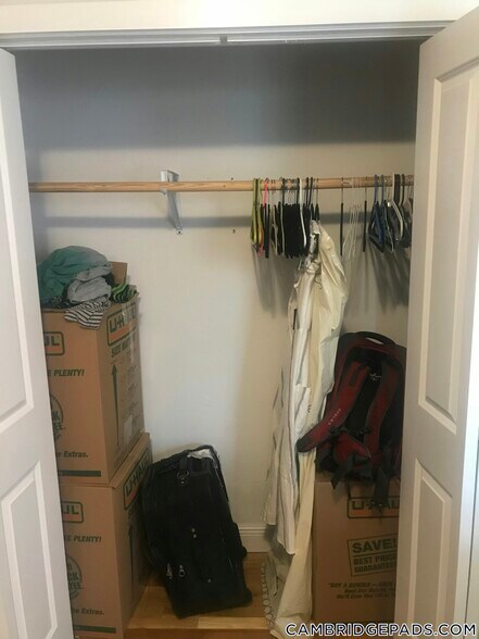 Building Photo - 376 Prospect St