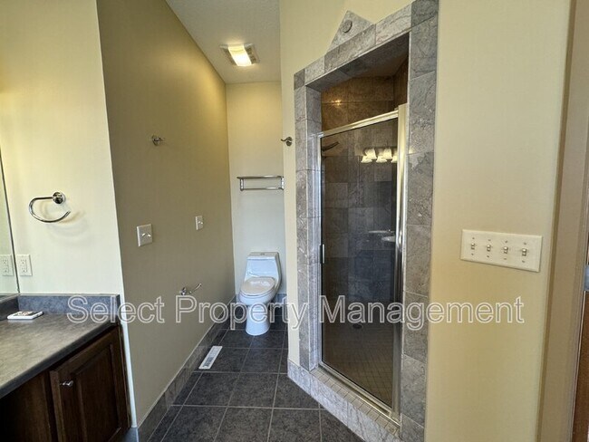 Building Photo - 12134 Fairway Winds Ct