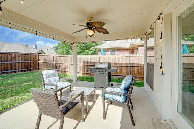 Building Photo - Property for Lease in Little Elm!