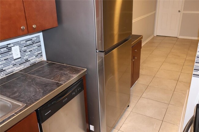 Building Photo - 7609 Abbey Ln