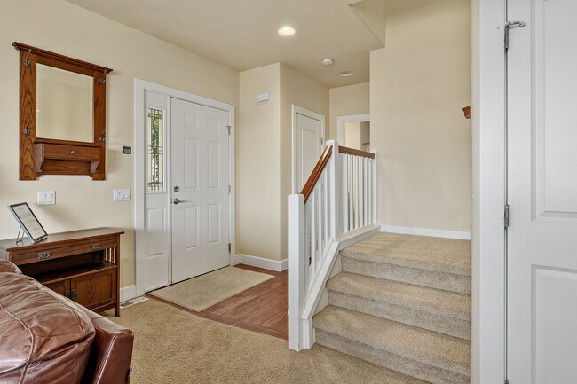 Building Photo - 23251 Sunserra Loop NW