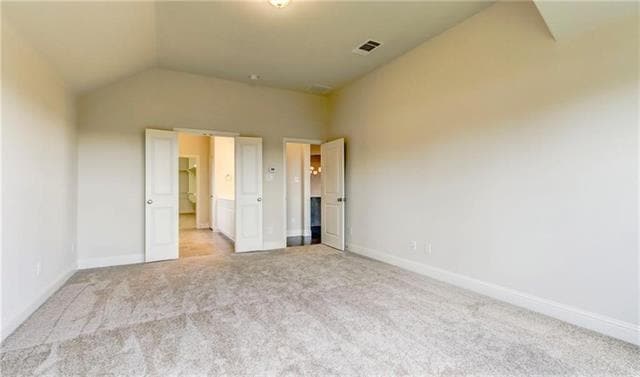 Building Photo - 905 Overton Ave