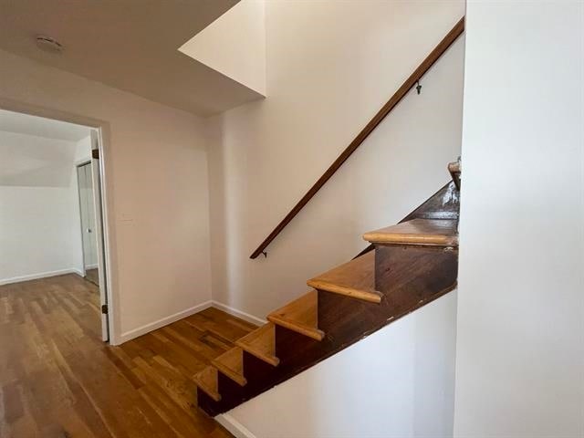 Building Photo - 310 Palisade Ave