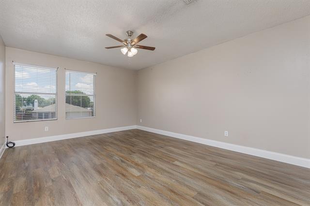 Building Photo - 2228 Bradford Pear Dr