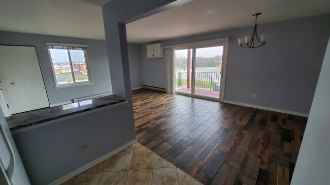 Building Photo - 15832 Terrace Dr