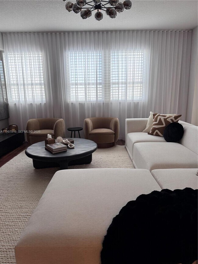 Building Photo - 8390 SW 72nd Ave