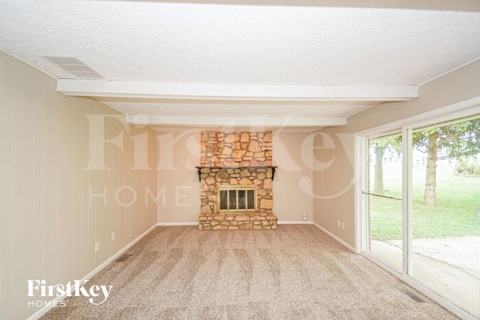 Building Photo - 6811 Shelley Ct