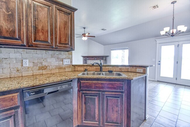 Building Photo - Newly Remodeled Three Bedroom with a Water...