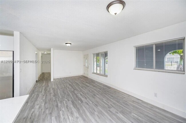 Building Photo - 11950 SW 182nd Terrace
