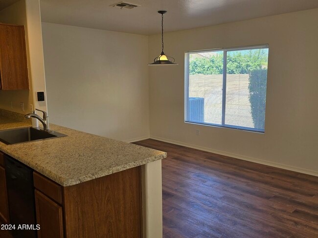 Building Photo - 12012 W Rosewood Dr