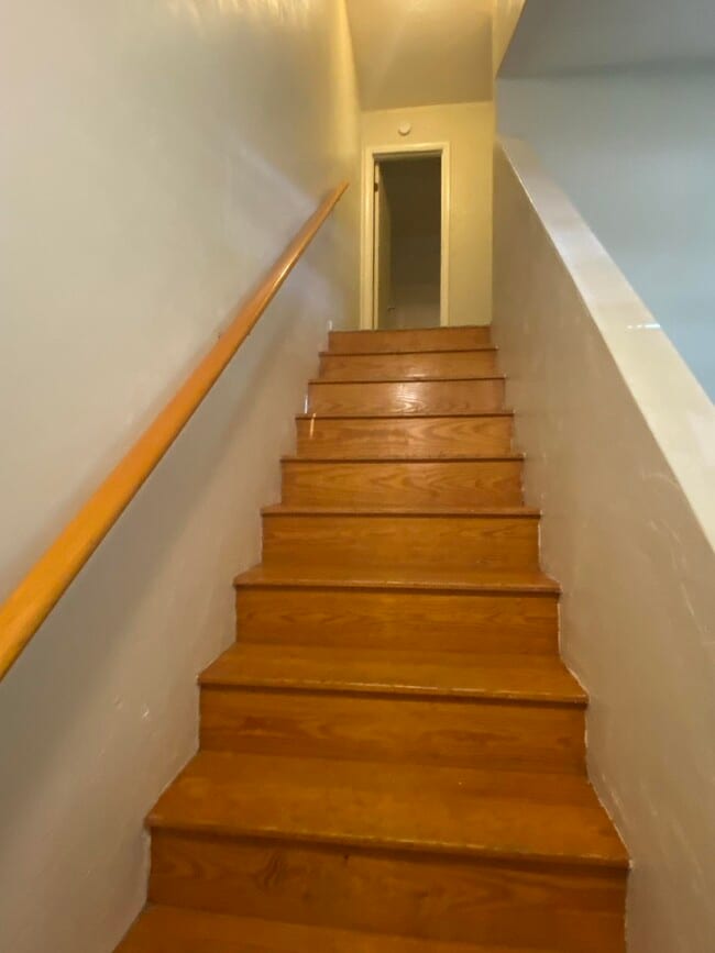 Building Photo - 2623 Windy Ridge Dr