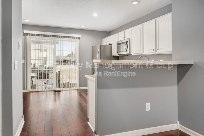 Building Photo - 4820 Annual Dr