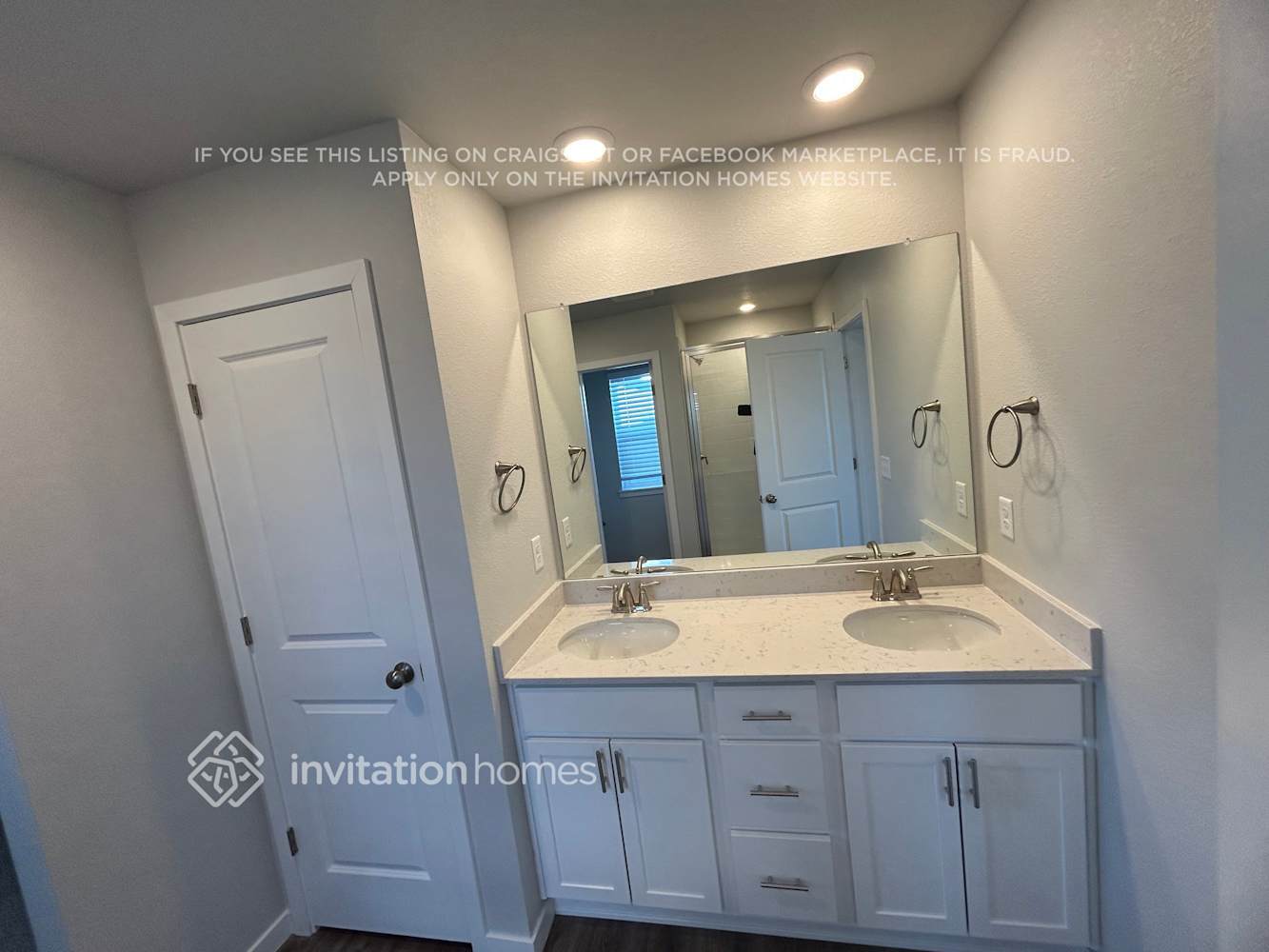 Building Photo - 4427 Shivaree St