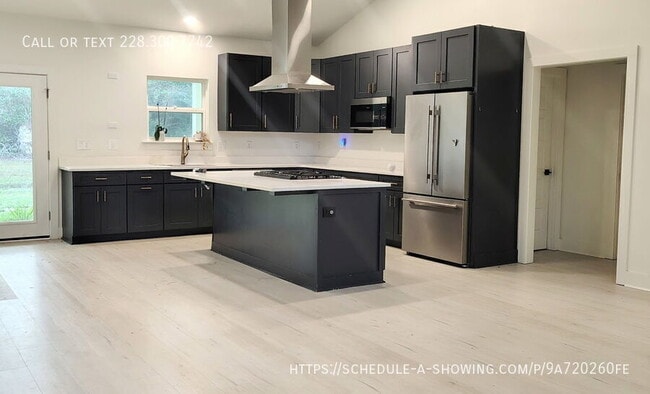 Building Photo - 13770 Wildflower Ln