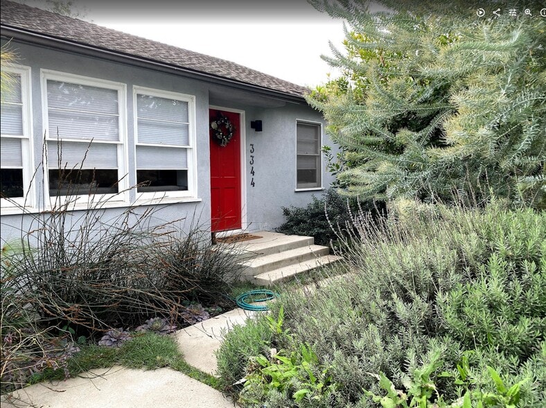 Primary Photo - 3344 Virginia Ave