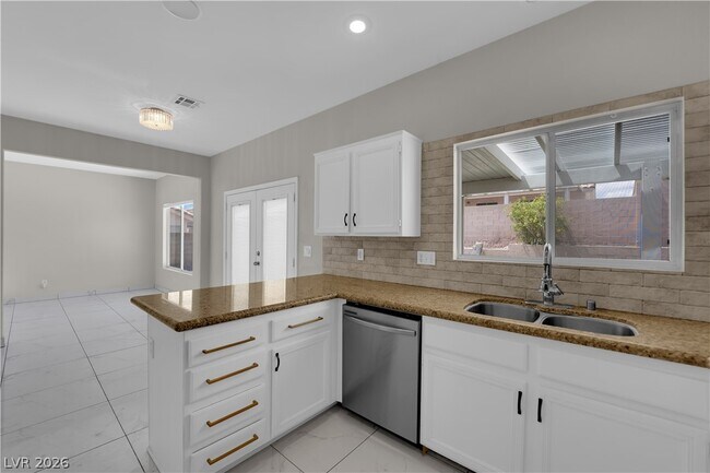 Building Photo - 3733 Horseshoe Mesa St