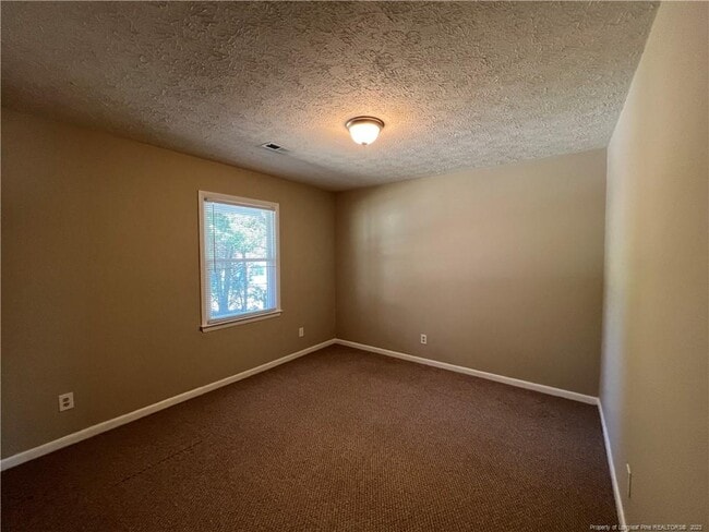 Building Photo - 114 Elfreth Ln