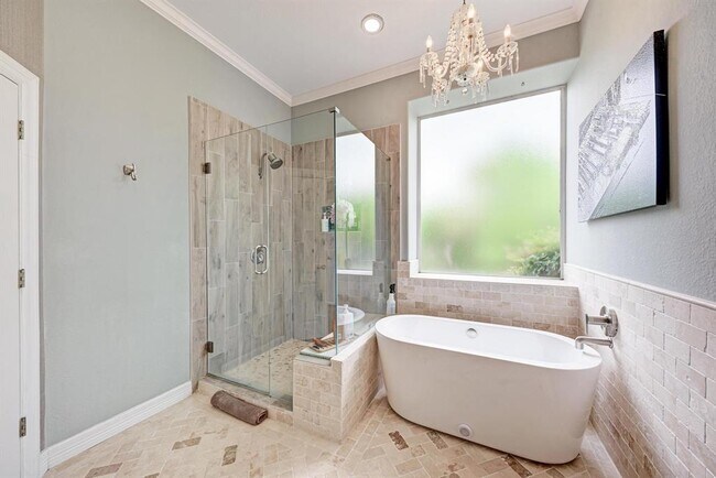 Building Photo - 545 Tom Sawyer Rd