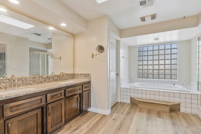 Building Photo - 5106 Glacier Canyon Ct