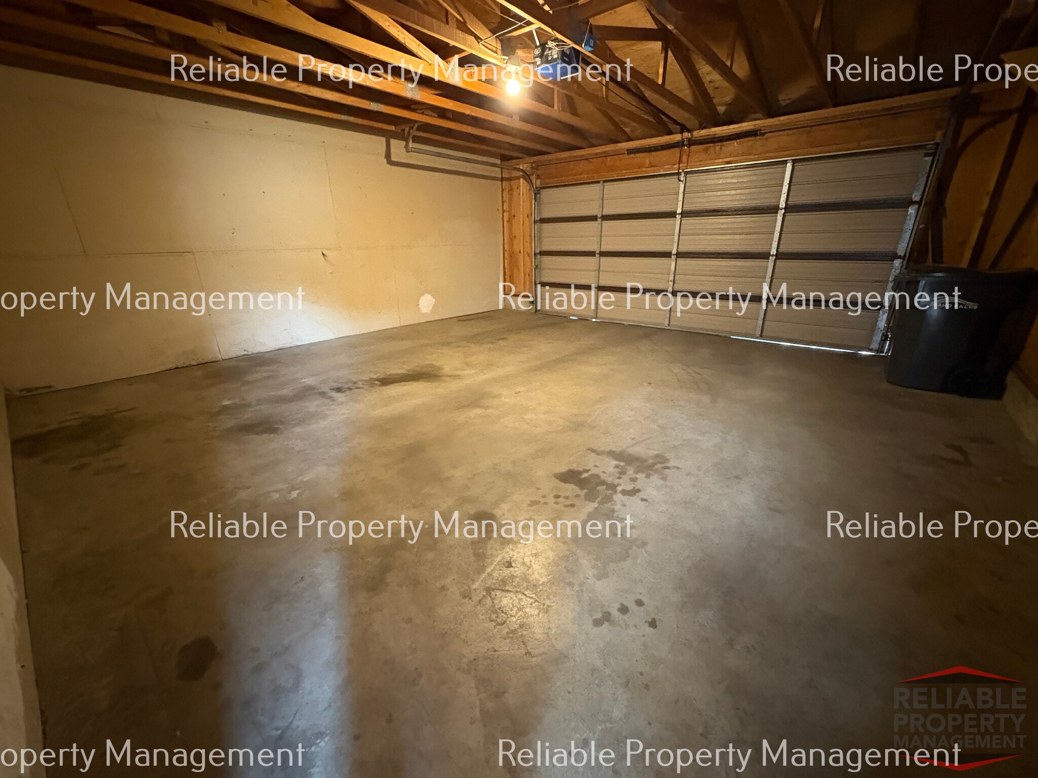 Building Photo - 621 John Adams Ct
