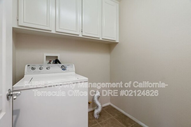 Building Photo - 31557 Six Rivers Ct