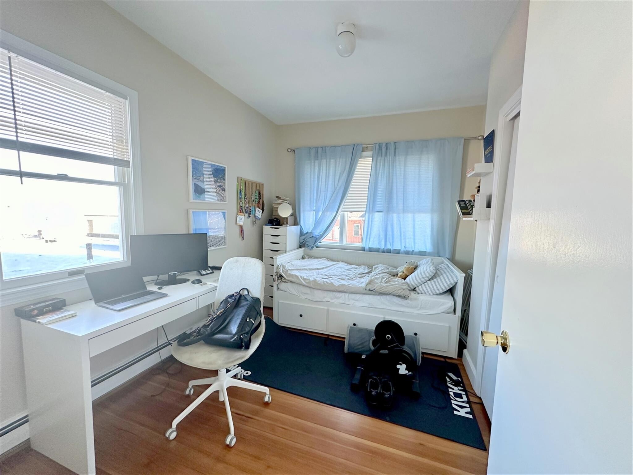 Building Photo - 714 Broadway