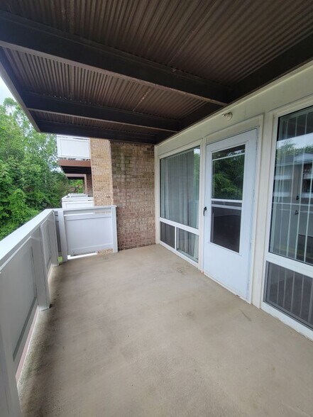 Building Photo - 540 Wilson Bridge Dr
