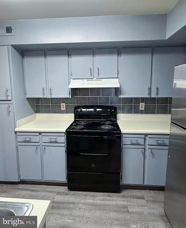 Building Photo - 4490 Lord Loudoun Ct