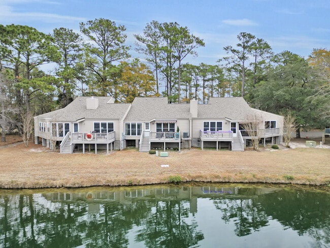 Building Photo - 7212 Windward Dr