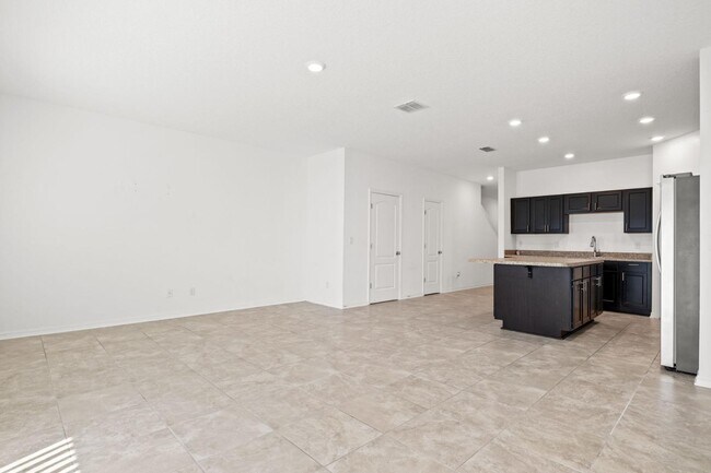 Building Photo - 3252 Brookasher Dr