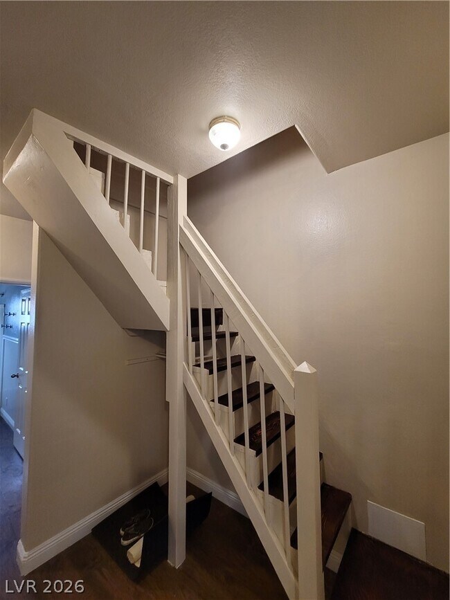 Building Photo - 1951 Jim Haworth