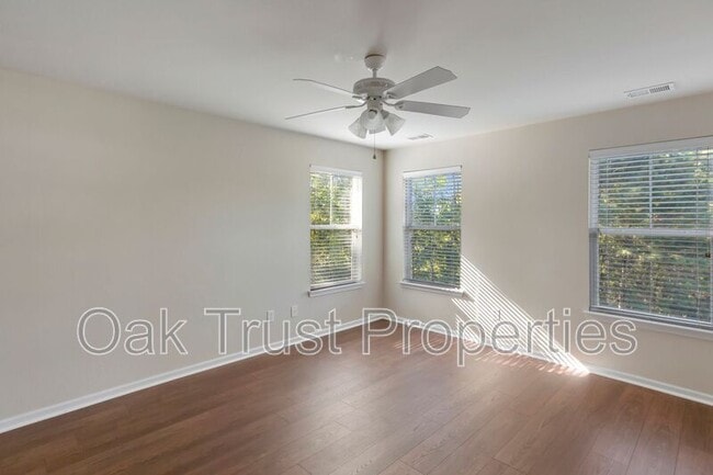 Building Photo - 1479 Roustabout Way