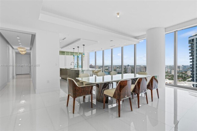 Building Photo - 17975 Collins Ave
