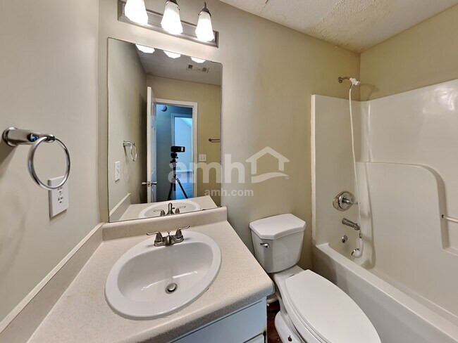 Building Photo - 4760 Duration Ct