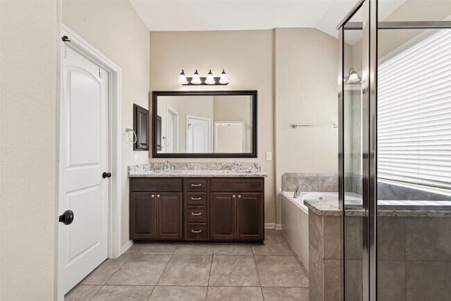 Building Photo - 134 Mimosa Silk Ct