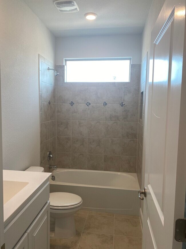 Bathroom #2 - 1021 Gillespie Dr