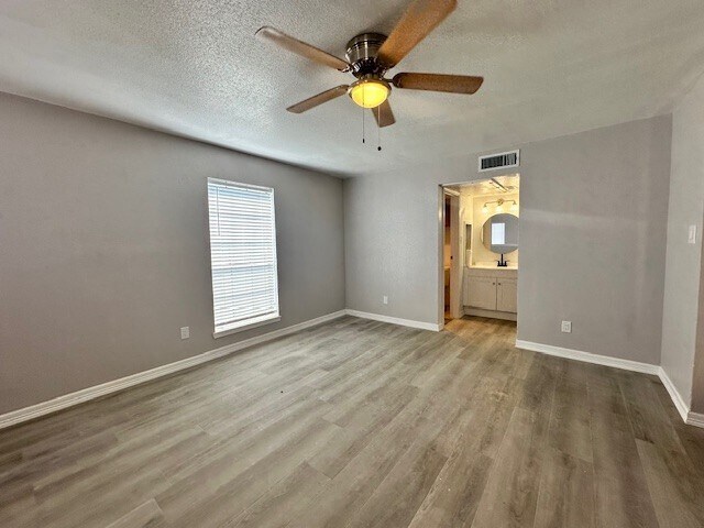 Building Photo - 10912 Gulf Fwy