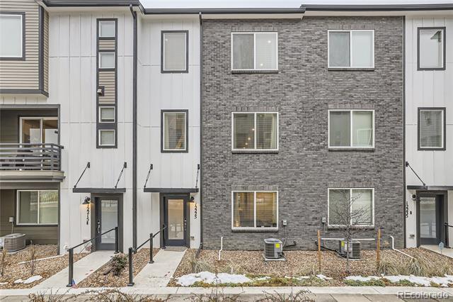 Primary Photo - 12225 W 57th Pl