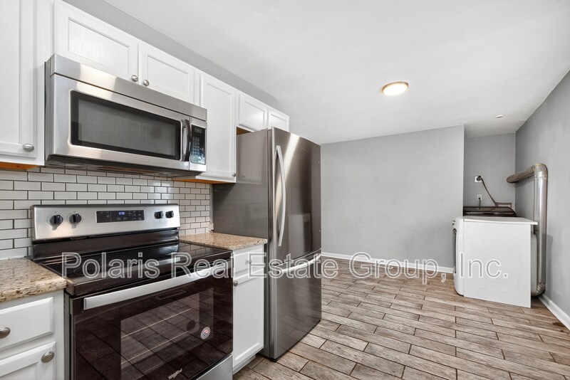 Building Photo - 262 Eastern Ave