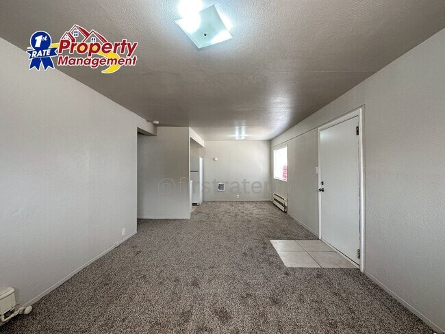 Building Photo - 1625 S Taggart St