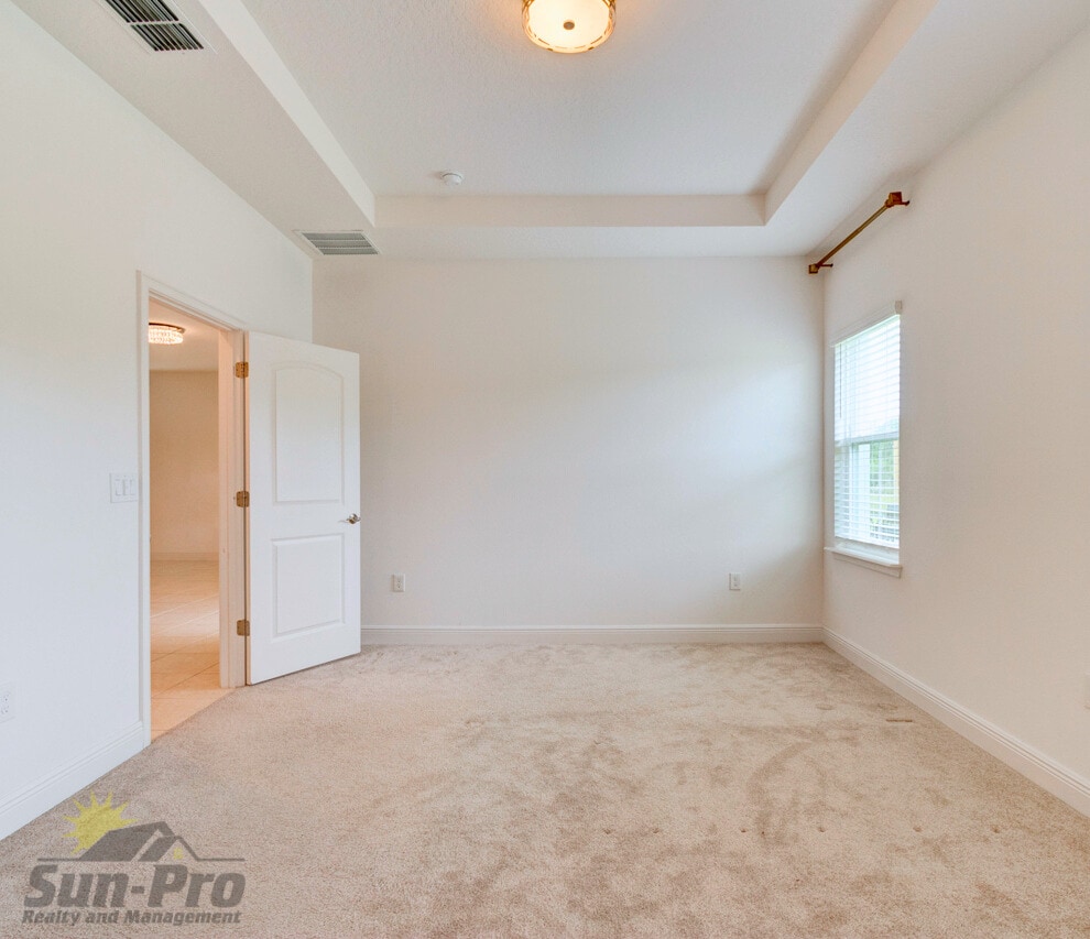 Building Photo - 5563 Estero Loop