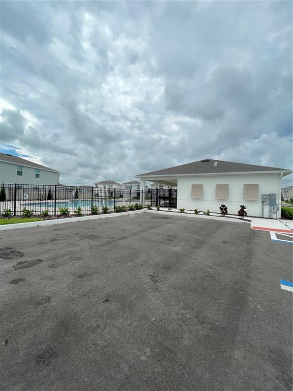 Building Photo - 37059 Kings Crown Dr