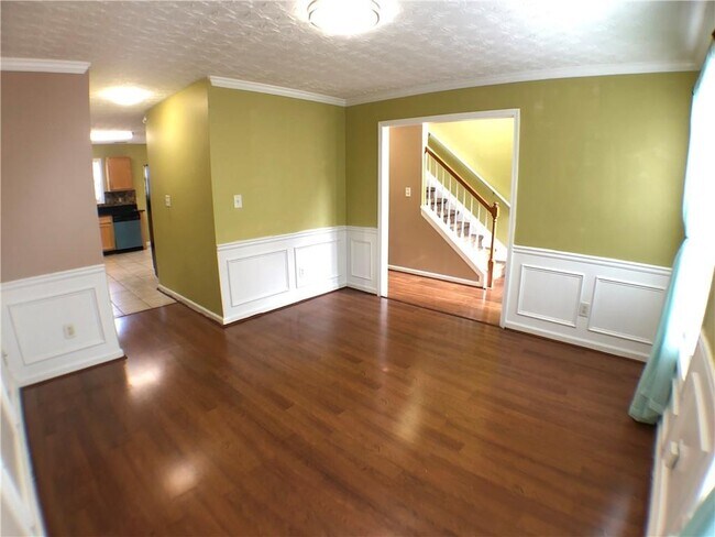 Building Photo - 3337 Baymount Way