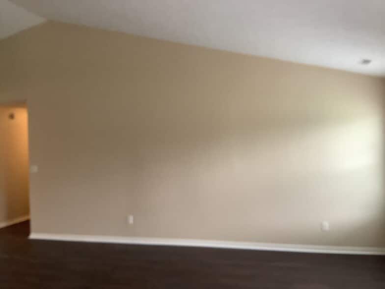 Building Photo - 6002 Candlewick Dr