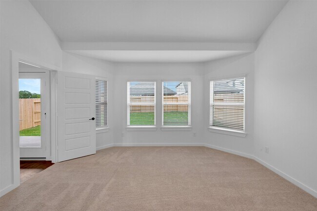 Building Photo - 32518 Lantana Flds Rd