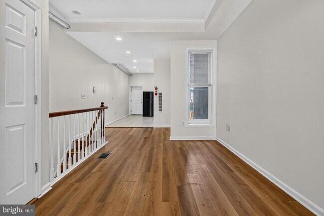 Building Photo - 1719 Ruxton Ave
