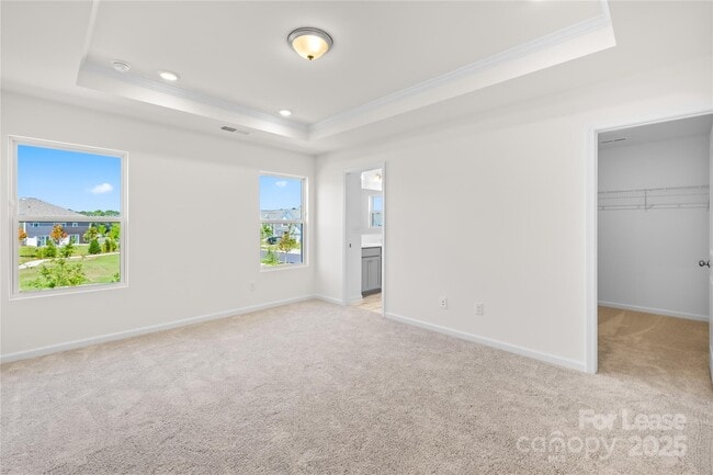 Building Photo - 744 Lock Haven Dr NW
