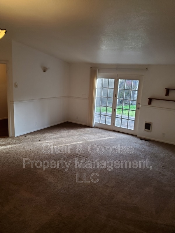 Building Photo - 4407 Dillard Rd